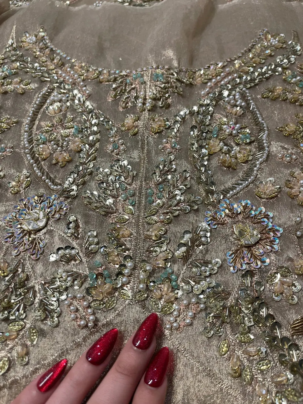 Soraya – Reverie Style, neckline embroidery detail