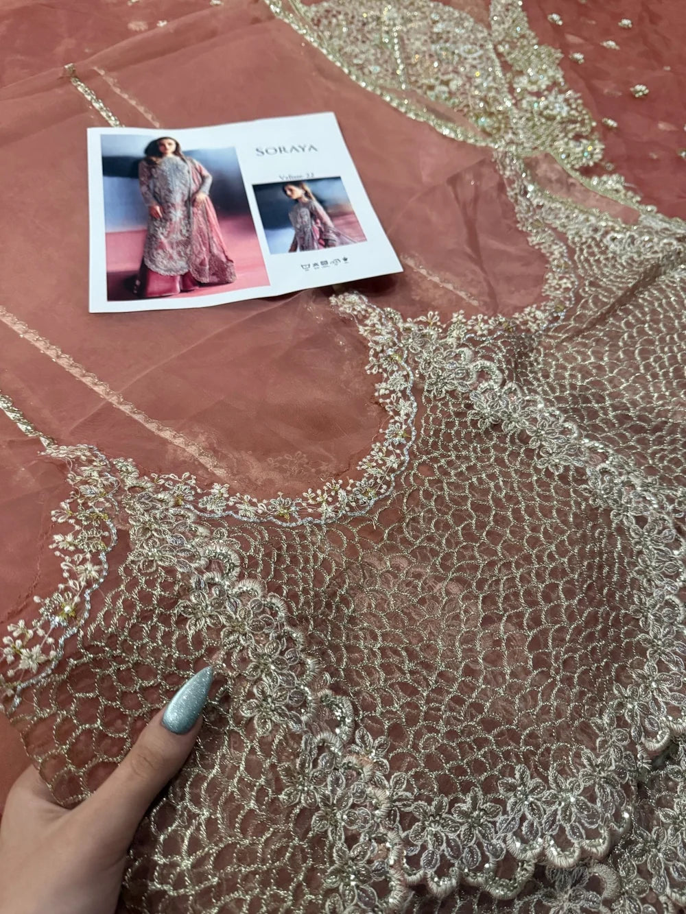 Soraya – Velisse Style, dupatta net and scalloped edge detail