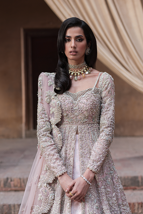 Soraya Viana printed lehenga bridal style by Mairaz