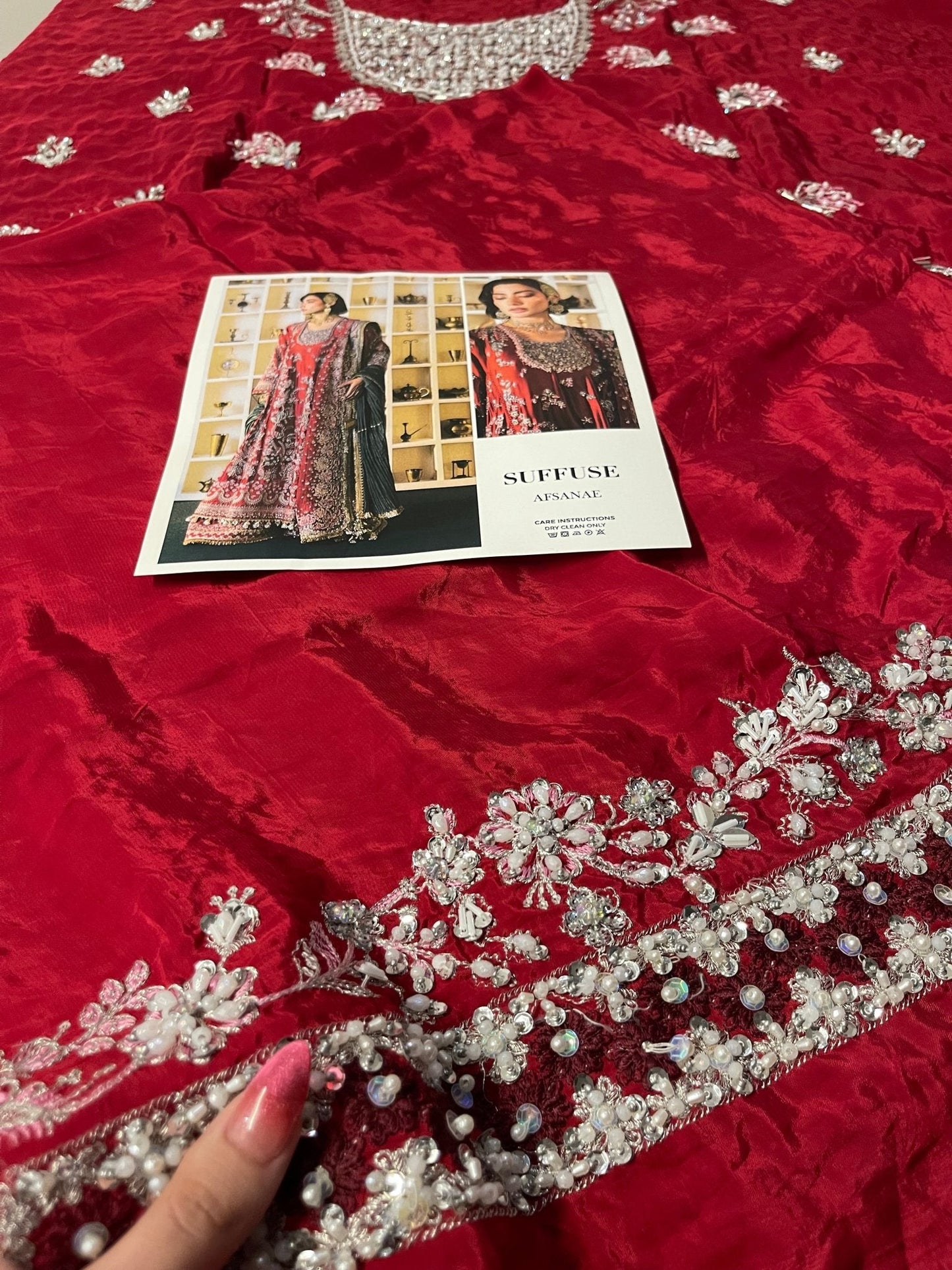 Suffuse Afsanae reference image 15