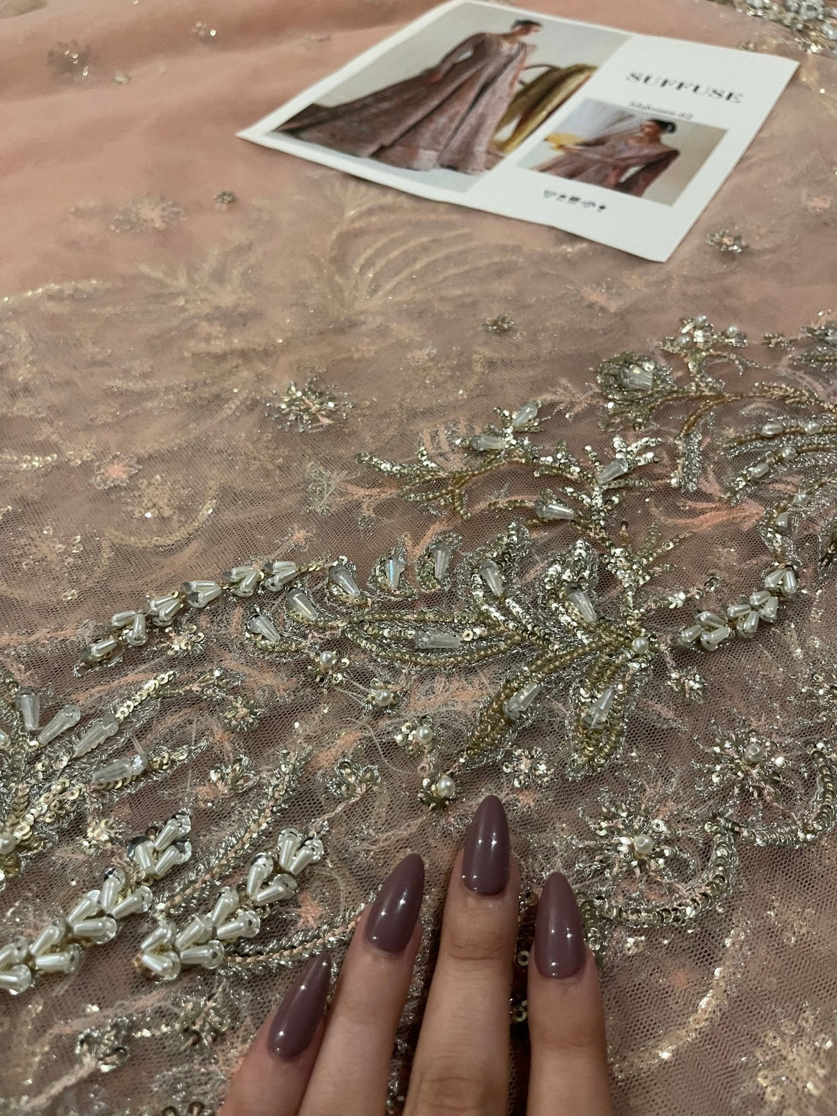 Suffuse Mahveen detail image 14