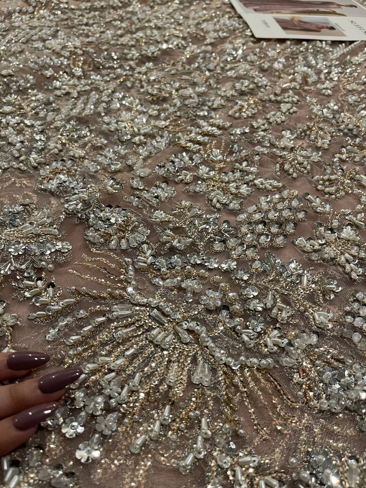 Suffuse Mahveen detail image 9