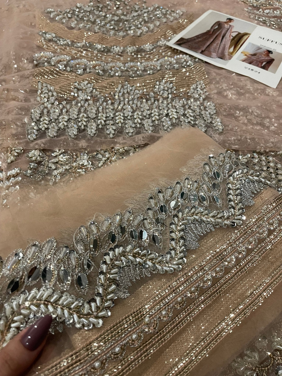Suffuse Mahveen detail image 11