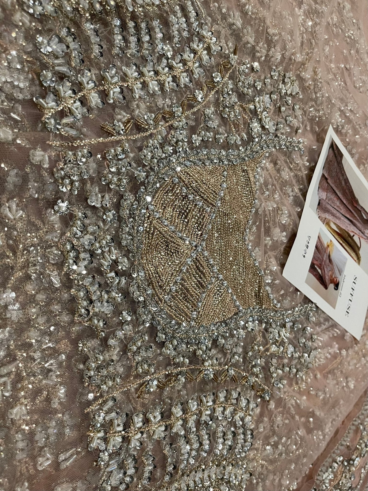 Suffuse Mahveen detail image 10