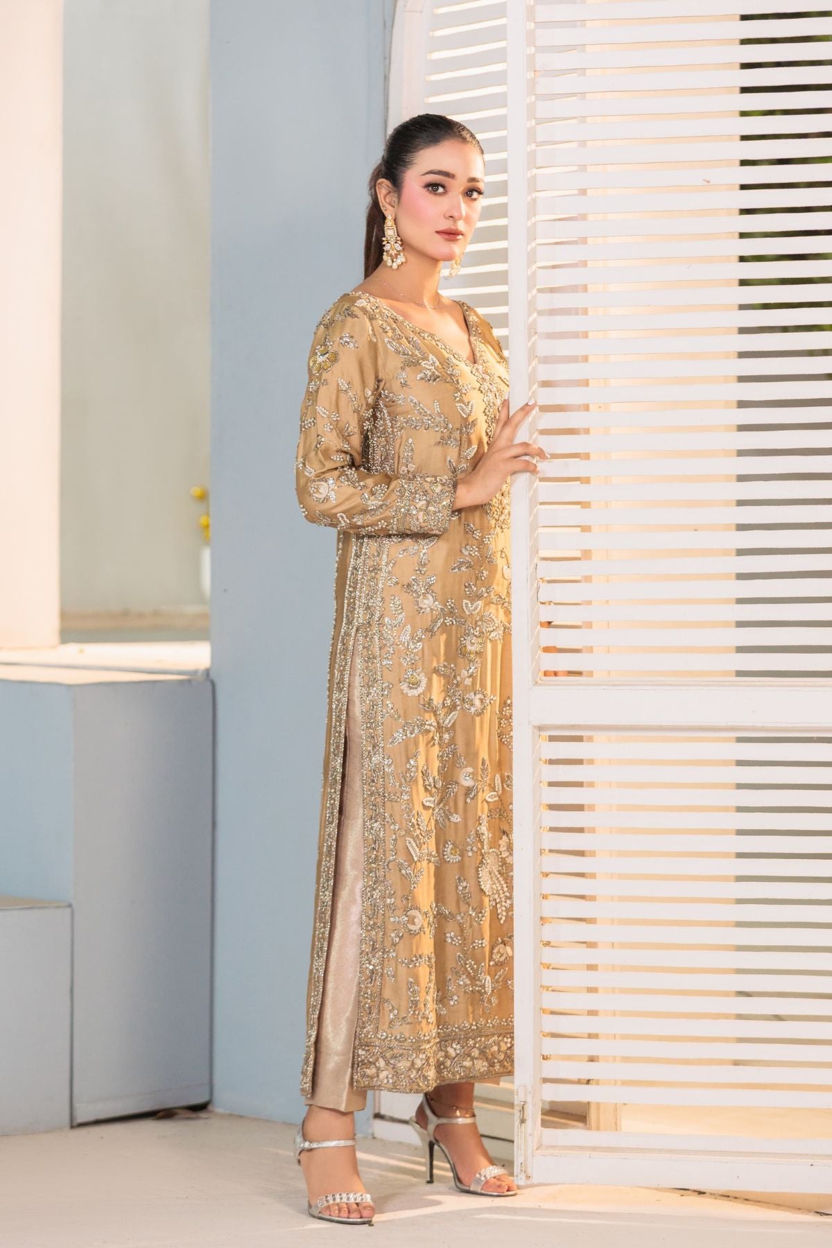 Usama Silk Rosewater Bloom style reference image 7
