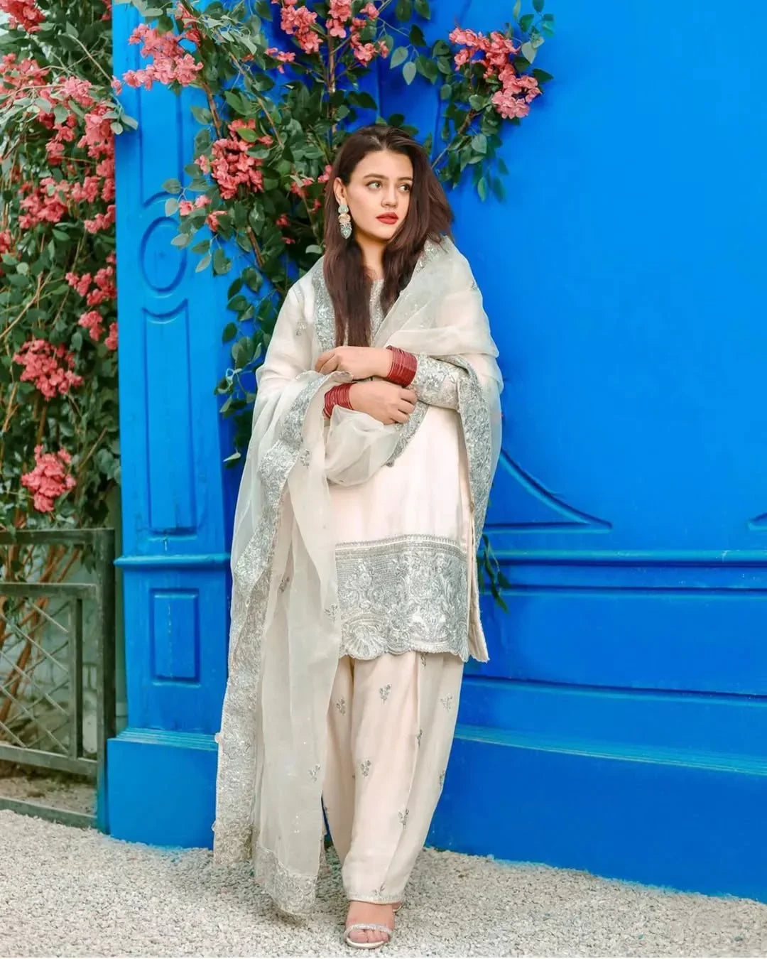 Erum Khan Hoorain Style — Mairaz White Three-Piece Suit