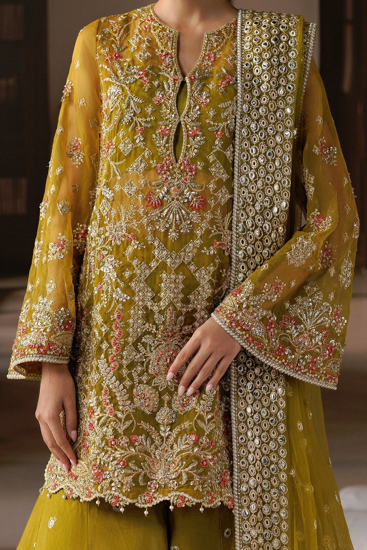 Zarminay made by Mairaz campaign image