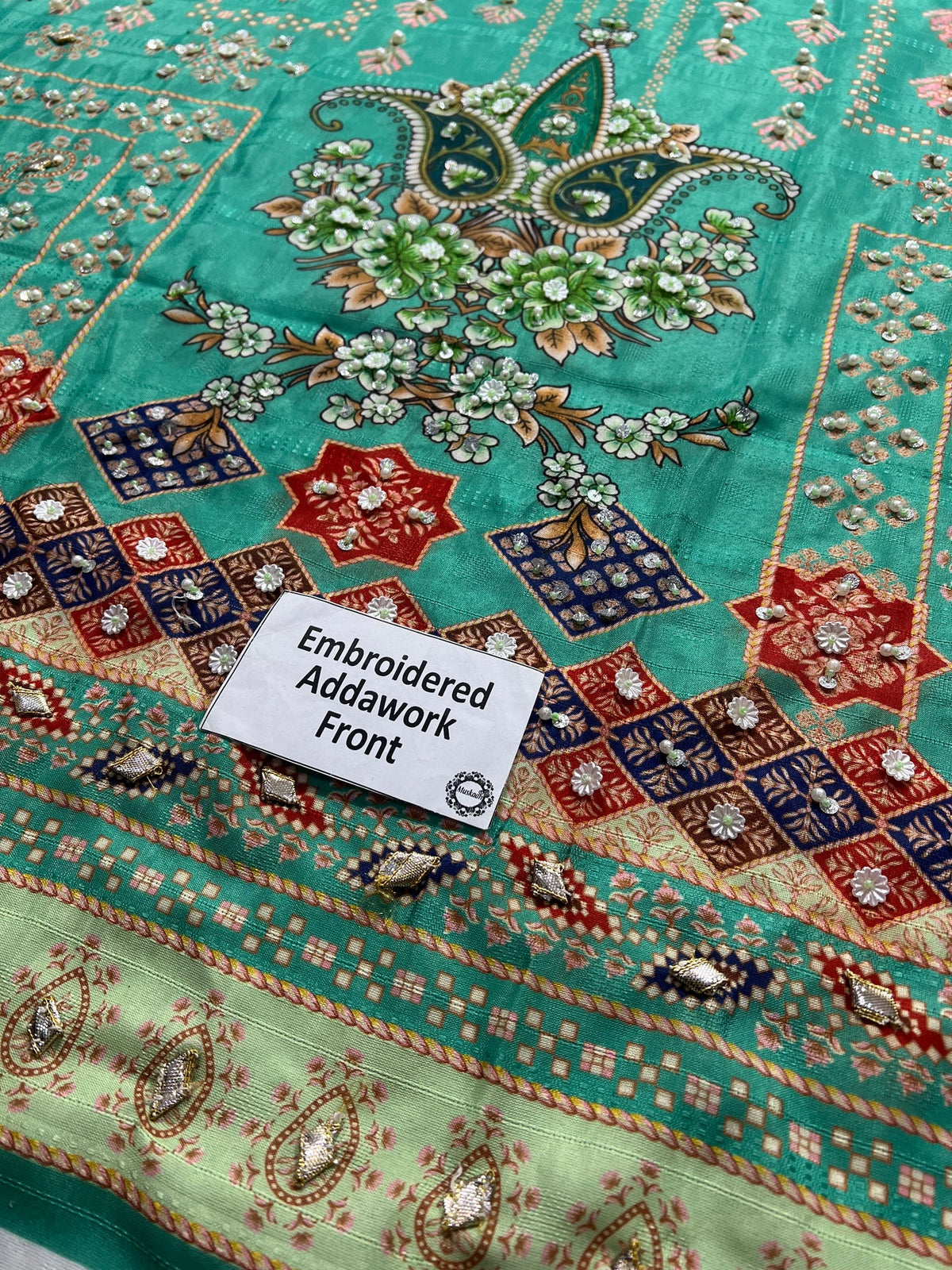 Zartasha embroidered addawork front detail