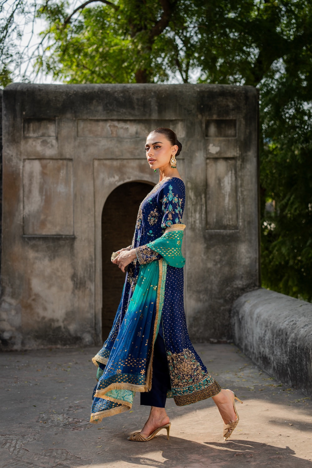 Vintage – Zohra Style — Mairaz reproduction, product view 4 of 6